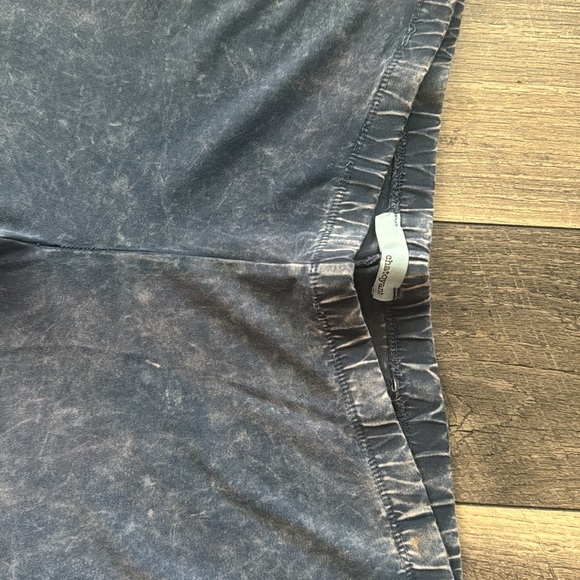 Women’s chatoyant stonewashed pants size medium - Picture 2 of 5